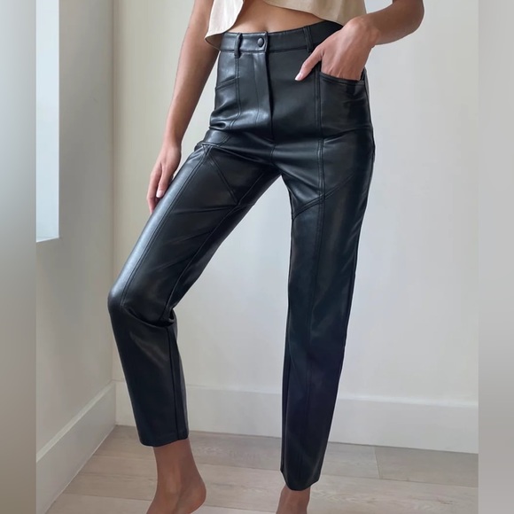 Aritzia Wilfred Rebel Vegan Leather Pants Size 4 Small - Picture 1 of 3